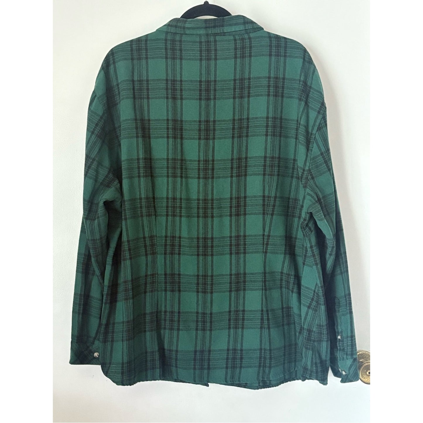 Source Unknown Dark Green and Black Plaid Button-Down Shirt