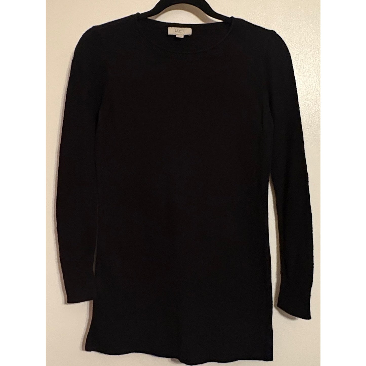LOFT Black Long-Sleeve Crew Neck Sweater