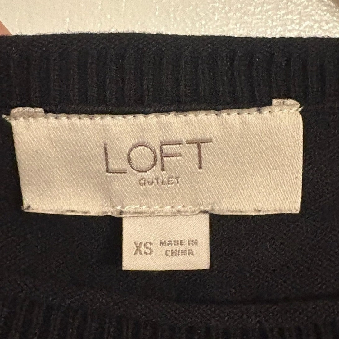 LOFT Black Long-Sleeve Crew Neck Sweater