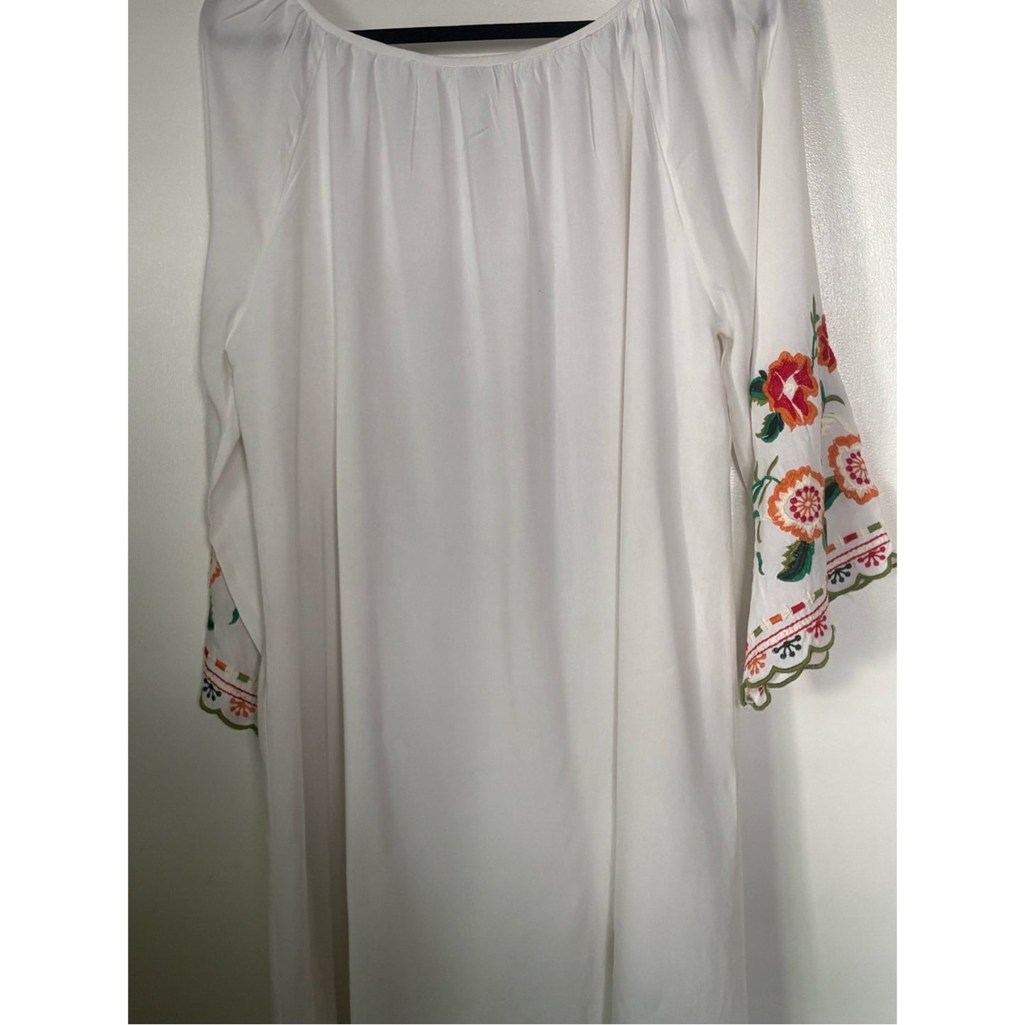 Source Unknown White Midi Dress with Red and Green Floral Embroidery
