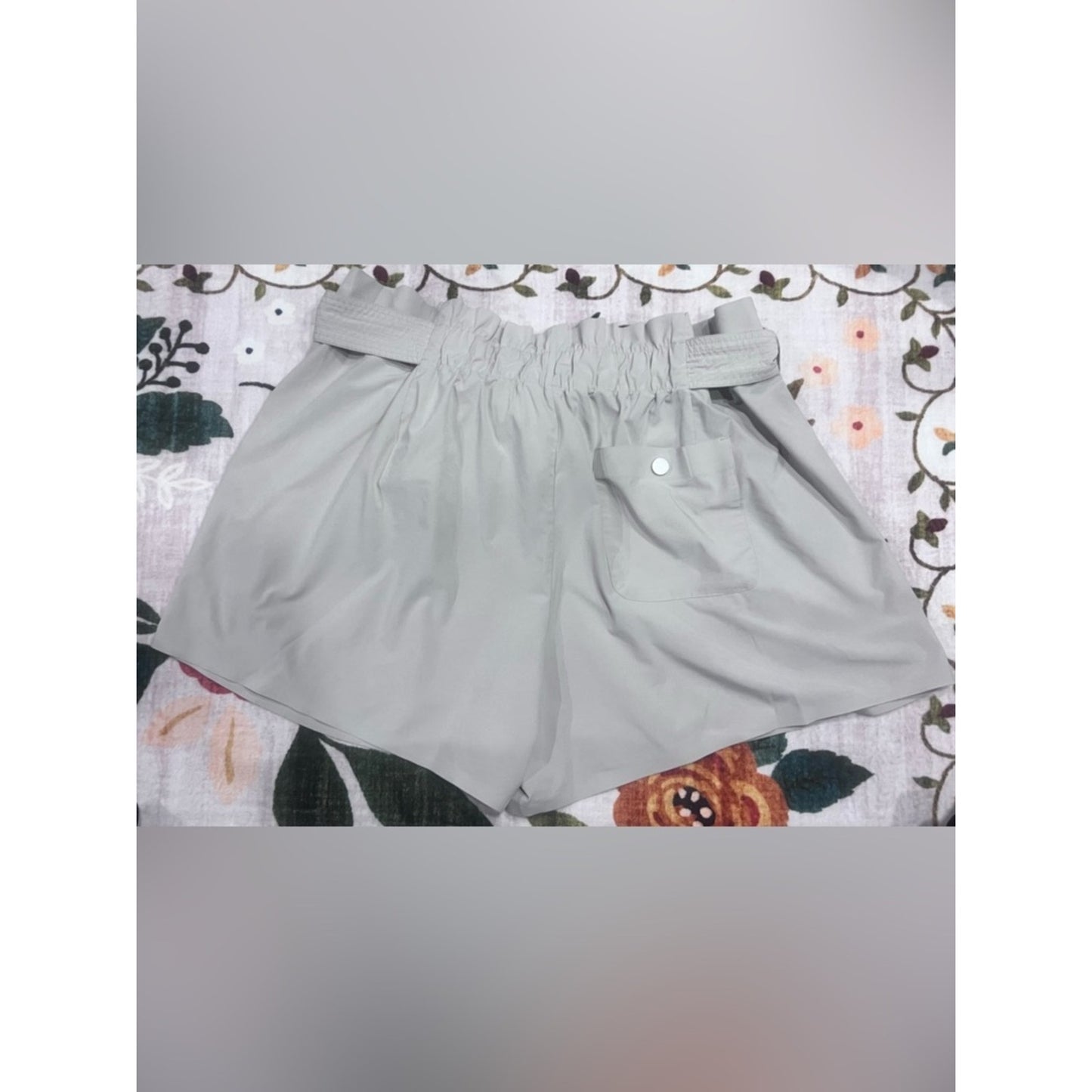 Athleta Light Gray Paperbag-Waist High-Rise Shorts with Tie Belt