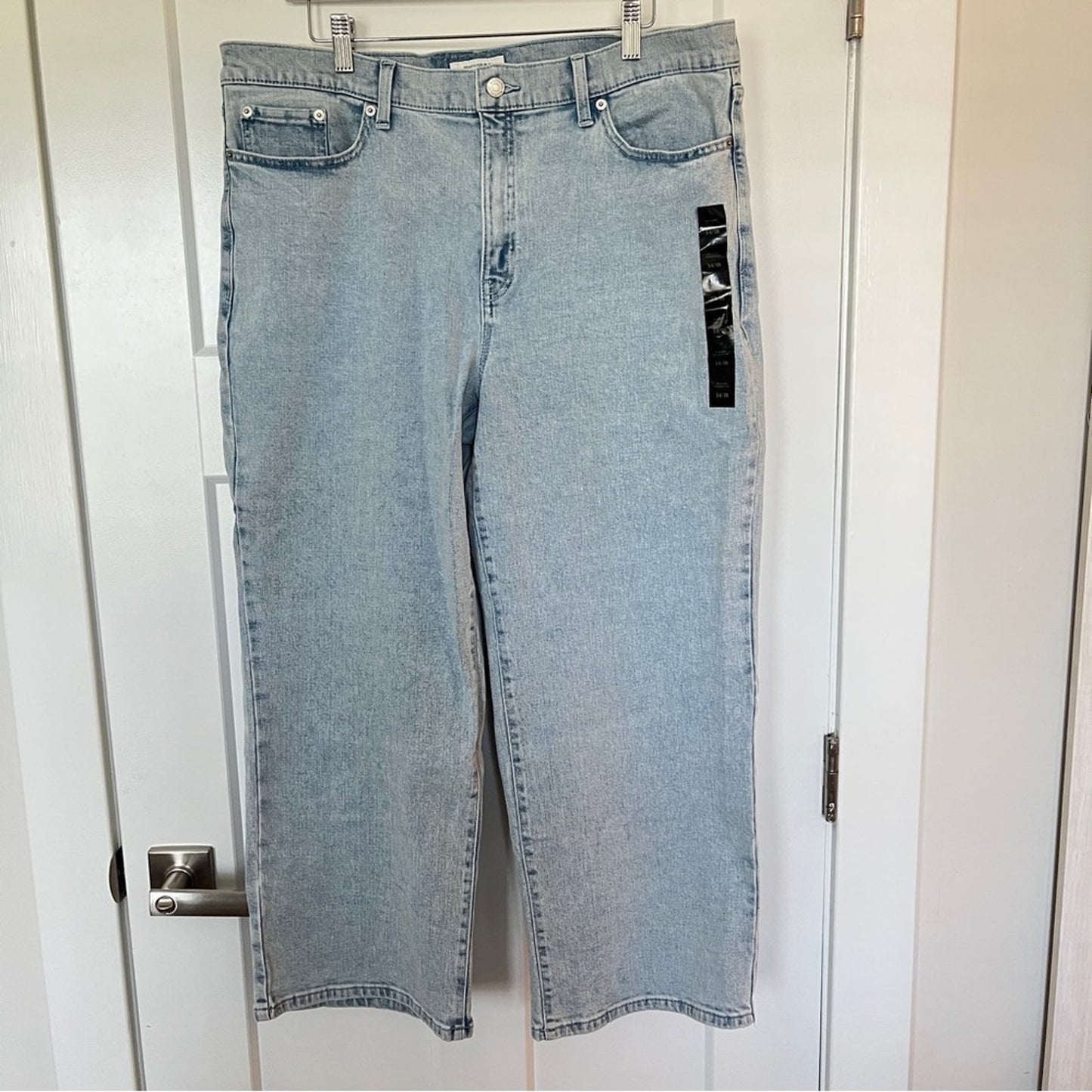 Banana Republic Light Wash Straight Leg Jeans