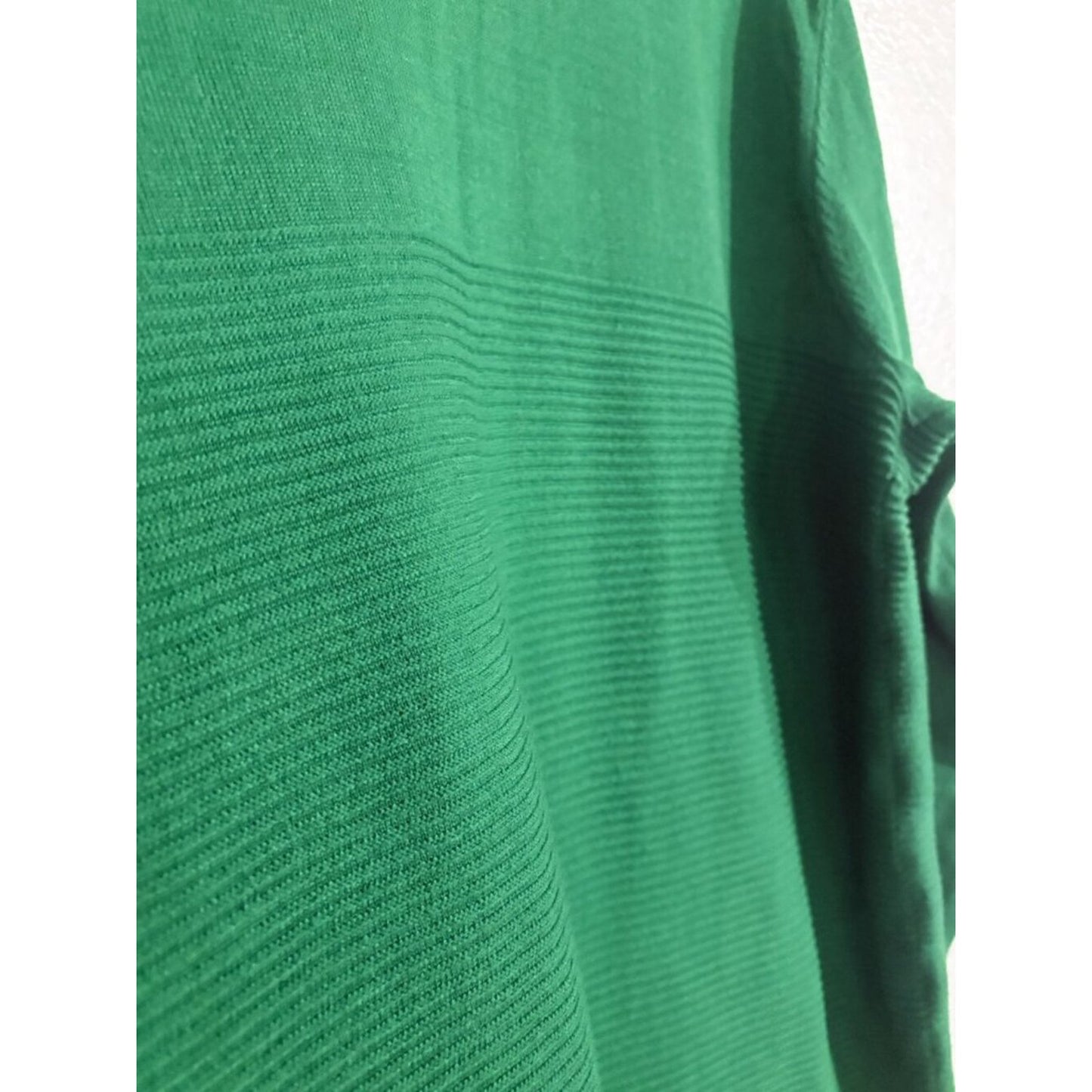 Time and Tru Emerald Green Cardigan