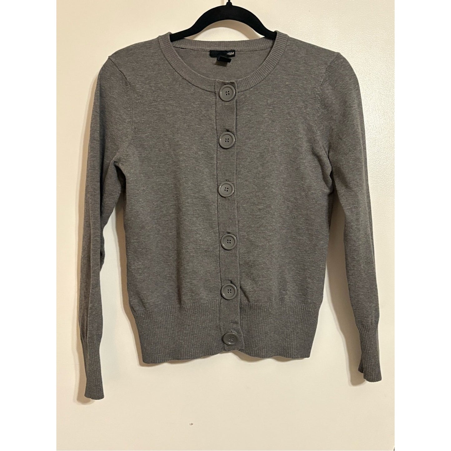 H&M Gray Ribbed Crewneck Sweater
